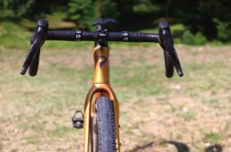 グレヴィルF9の正面