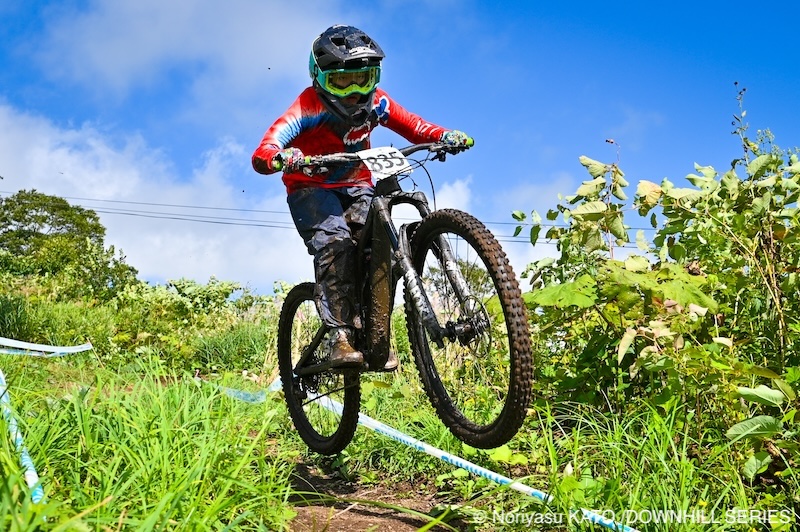 ダウンヒルシリーズ2025 第5戦 ニセコアンヌプリ