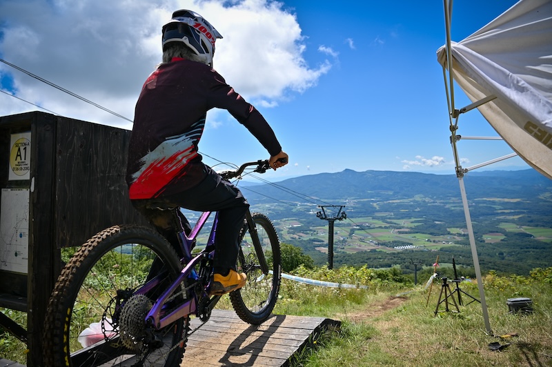 ダウンヒルシリーズ2025 第5戦 ニセコアンヌプリ