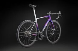 チームジェイコ・アルウラーカラー