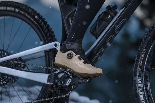 フィジーク・テラ・アルティカ GTX