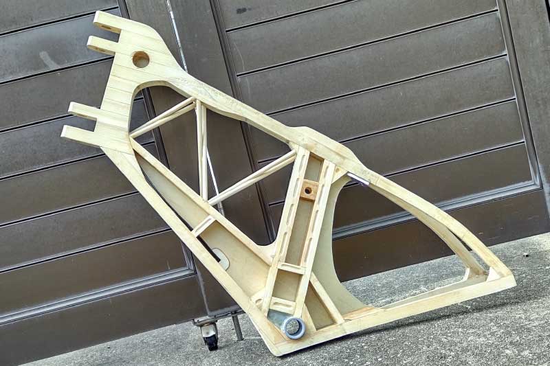 ほぼ木で”ロードバイクを作った人【試乗あり】｜サイクル