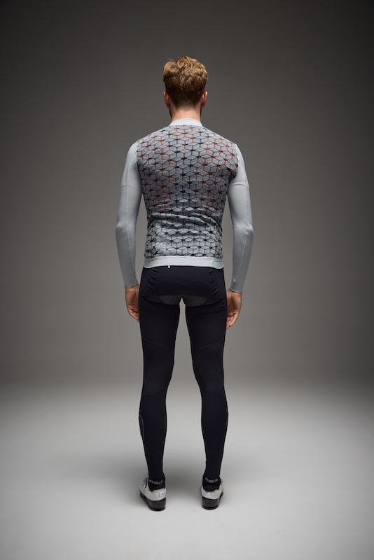 Q36.5　ブレットプルーフ ベースレイヤー