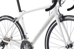 ジャイアント・TCR ADVANCED 3 KOM