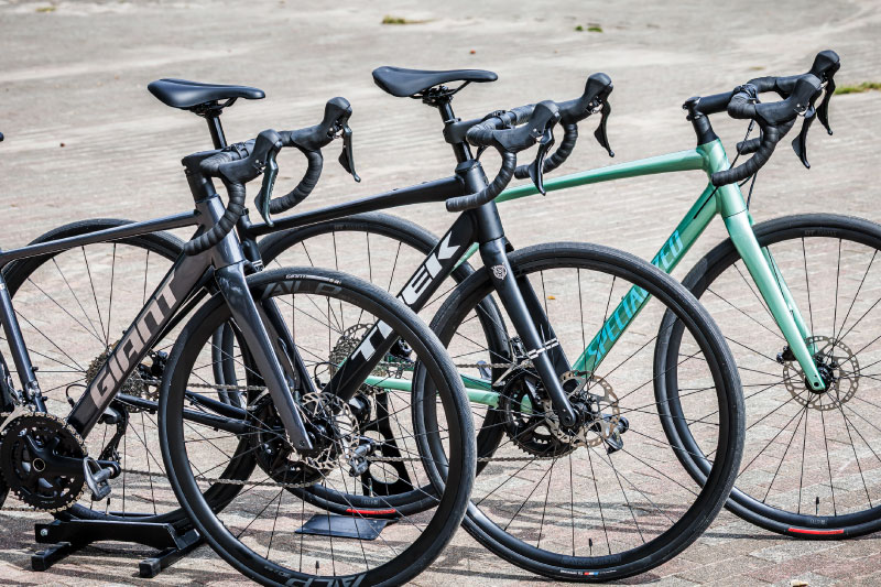 税込20万円台エントリー油圧ディスクロードバイクの実力