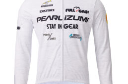 パールイズミ2025秋冬プリント ジャージ