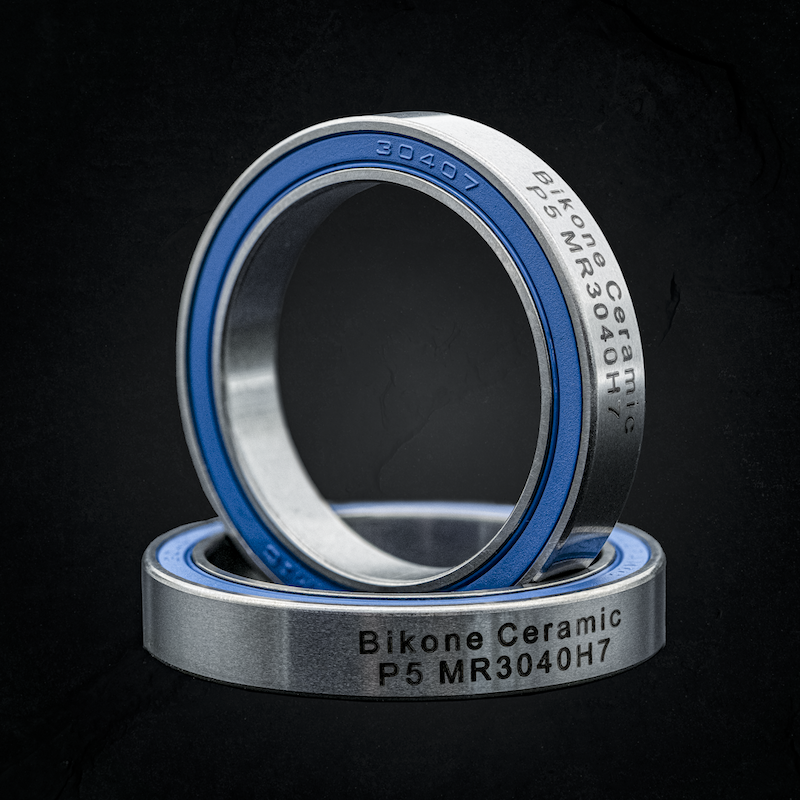 ビコネ　ボトムブラケット