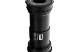 ビコネ　ボトムブラケット