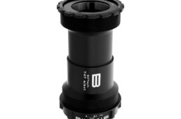 ビコネ　ボトムブラケット