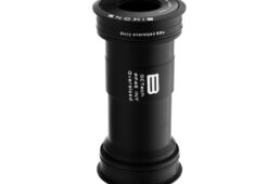 ビコネ　ボトムブラケット