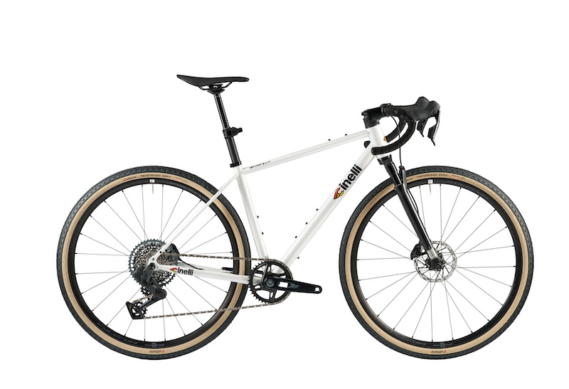 チネリ・スペチャーレ グラベル