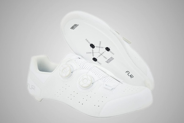 FLR ロードシューズ FLRが最上位グレードのロードシューズを刷新／フラットソール