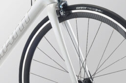 ジャイアント・TCR ADVANCED 3 KOM