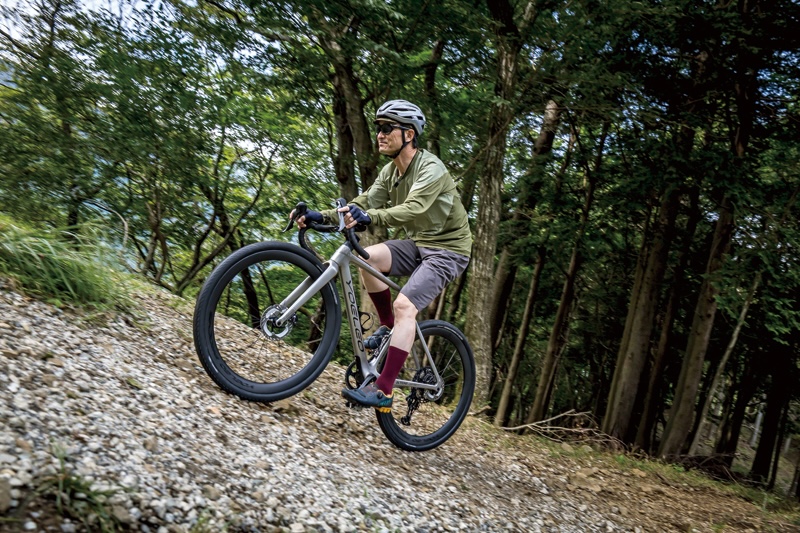 アルテラG21に乗る大屋さん