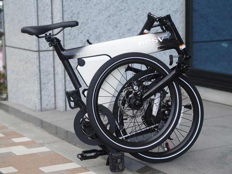 折りたたみ状態