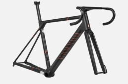 キャニオン・アルティメットCFR ゾンダ