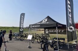 アールファクトリー「スコット試乗会」