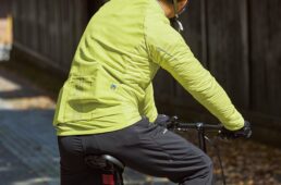 バックポケット