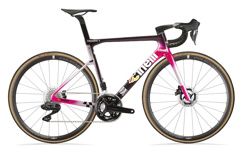 チネリ・スペチャーレ グラベル