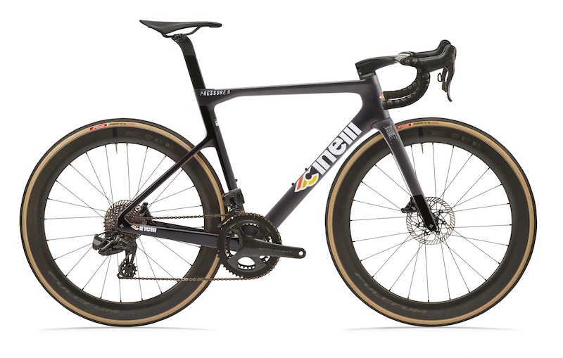 チネリ・スペチャーレ グラベル