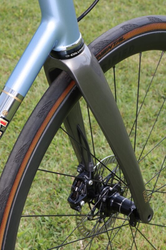 フロントフォーク