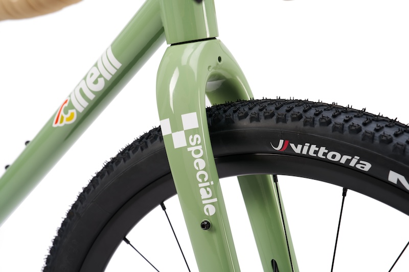 チネリ・スペチャーレ グラベル