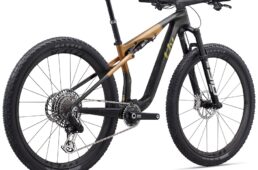 Liv ピーク アドバンスド SL