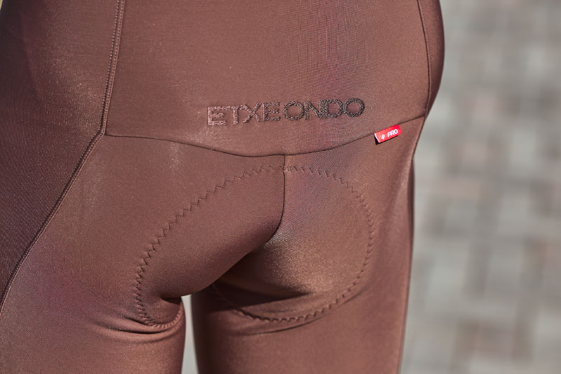 エチェオンド2025秋冬