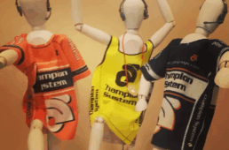 チャンピオンシステム「ミニチュアユニフォーム・プレゼント！クリスマスキャンペーン」