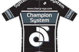 チャンピオンシステム「ミニチュアユニフォーム・プレゼント！クリスマスキャンペーン」