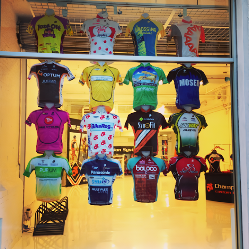 チャンピオンシステム「ミニチュアユニフォーム・プレゼント！クリスマスキャンペーン」