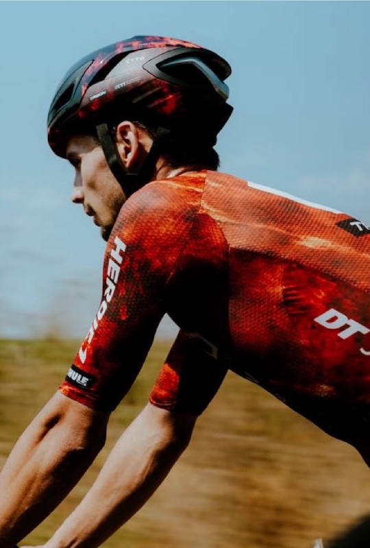 KPLUS エアヴァーナ 限定カラー