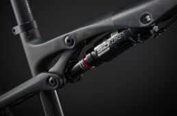 ジャイアント　アンセム アドバンスド SL