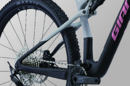 ジャイアント　アンセム アドバンスド SL