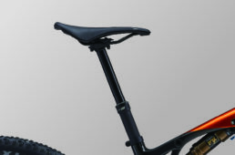 ジャイアント　アンセム アドバンスド SL