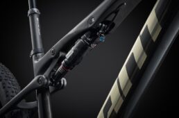 ジャイアント　アンセム アドバンスド SL