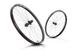 ジャイアント　アンセム アドバンスド SL