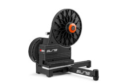 エリート・アバンティ with ZWIFT COG and CLICK