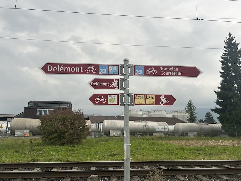 スイスの自転車道の