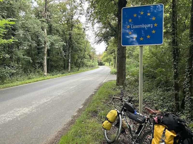 フランスからルクセンブルクへ入国
