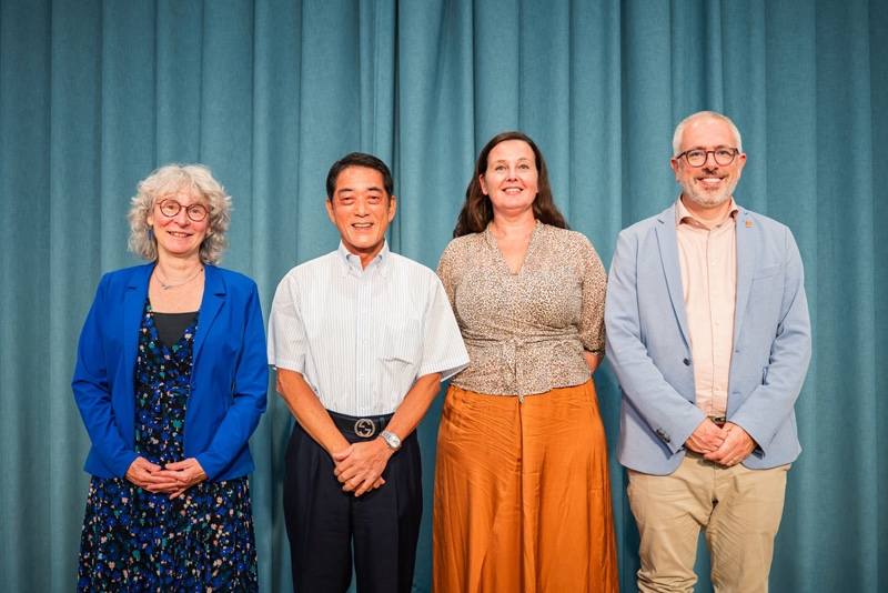 中村時広県知事とオランダのパネリスト