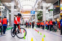 8の字スラローム