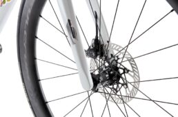 チネリ・スペチャーレ コルサ XCR