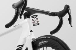 キャニオン・エアロード CF SLX × ジップ