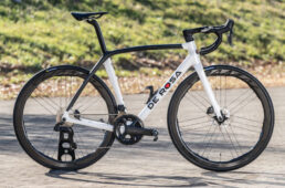 デローザ・アイドル