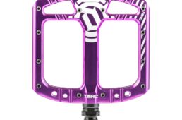 ミズタニ　DEITY（ディーティ）