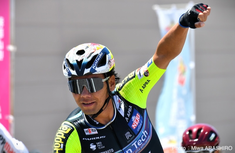 新城幸也がトスカーナ・ファクトリーと契約更新