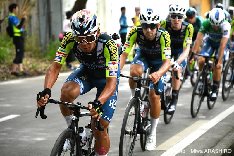 新城幸也がトスカーナ・ファクトリーと契約更新
