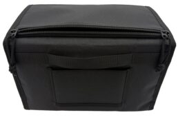 上蓋にはジッパー付きのポケット