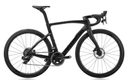 竹之内悠がピナレロ アンバサダーに就任